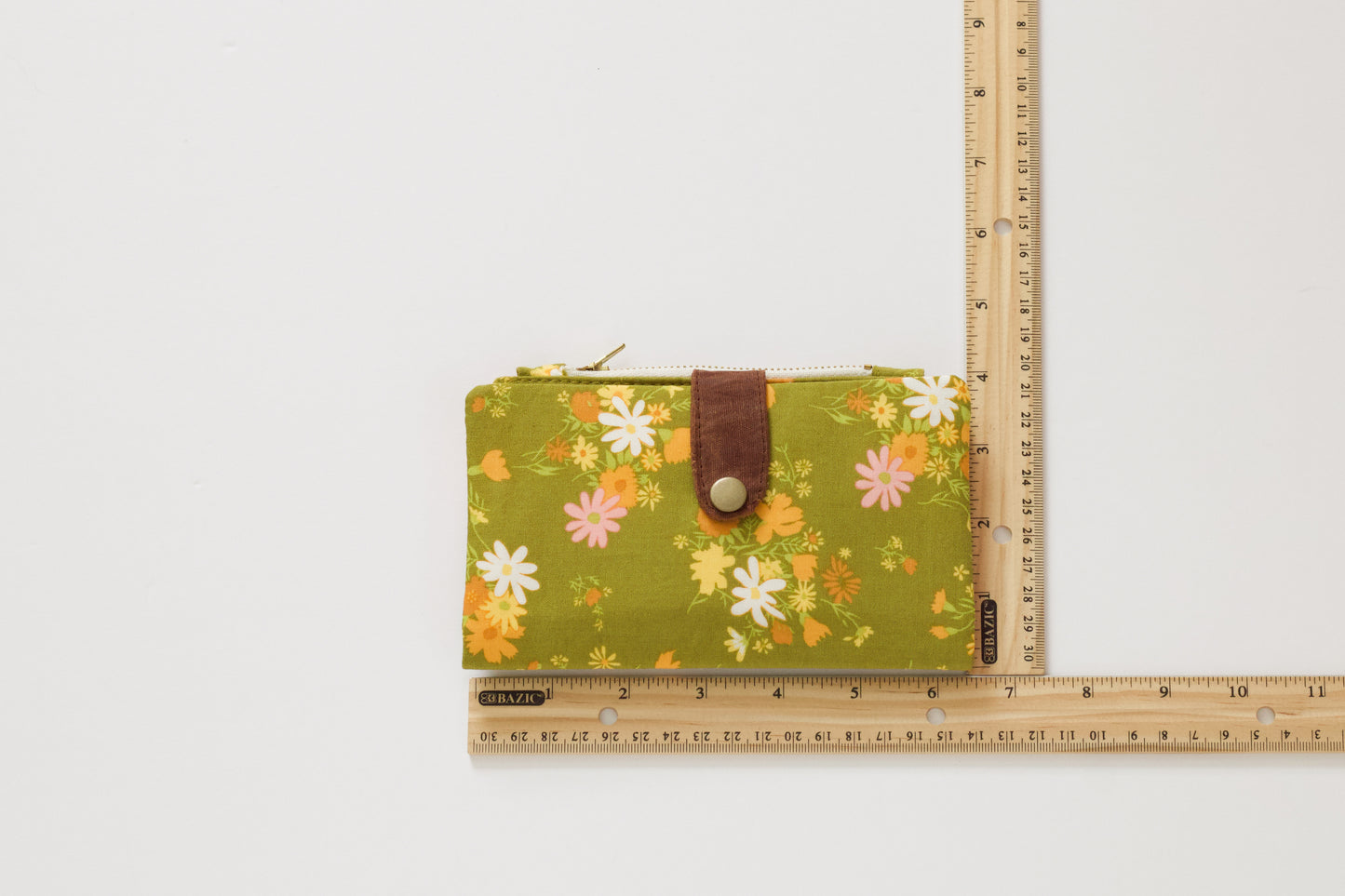 Cartera retro floral para mujer, cartera vegana larga, cartera groovy verde, cartera bifold hecha a mano, organizador de tarjetas de crédito