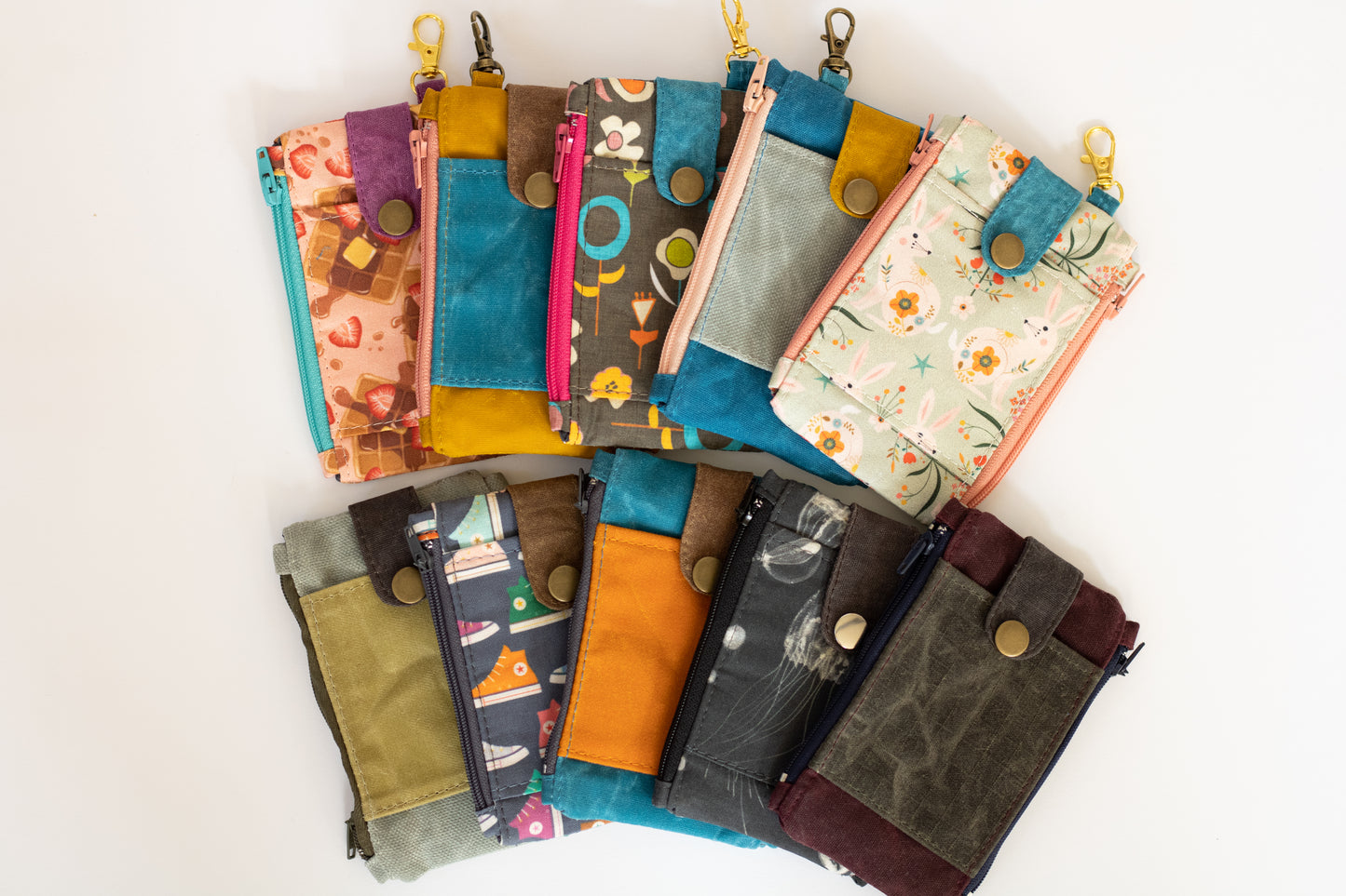 Cartera de llavero de lona encerada para mujer: bolsa de monedas minimalista, billetera para identificación con doble cremallera