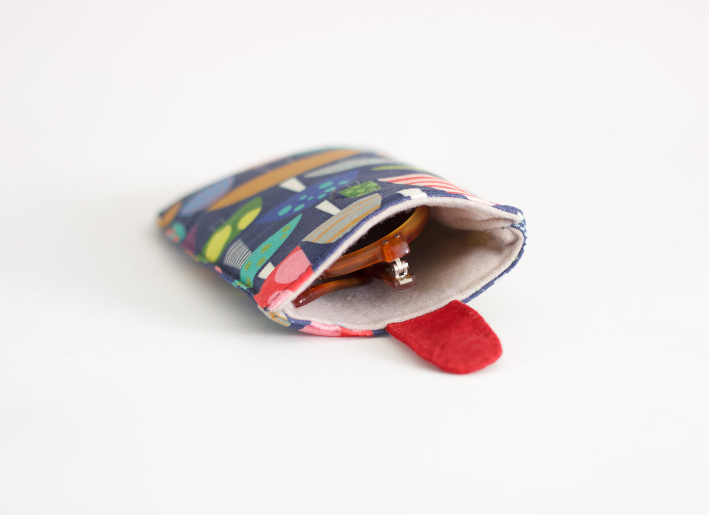 Bolsa para gafas de sol de hongos, estuche para gafas divertido y colorido, bolsa de tela para gafas de setas coloridas