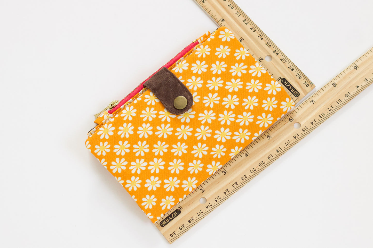 Cartera hippie de margaritas para mujer, cartera vegana amarillo mango, cartera de viaje para mujer, cartera groovy larga, organizador de tarjetas de crédito