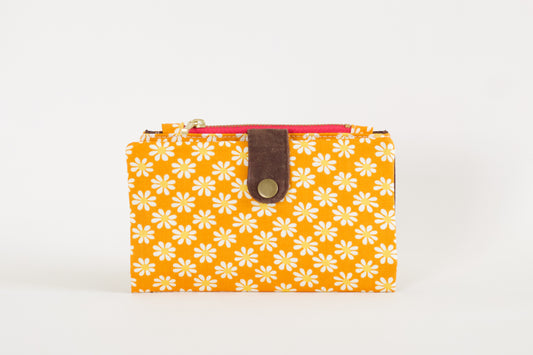 Cartera hippie de margaritas para mujer, cartera vegana amarillo mango, cartera de viaje para mujer, cartera groovy larga, organizador de tarjetas de crédito