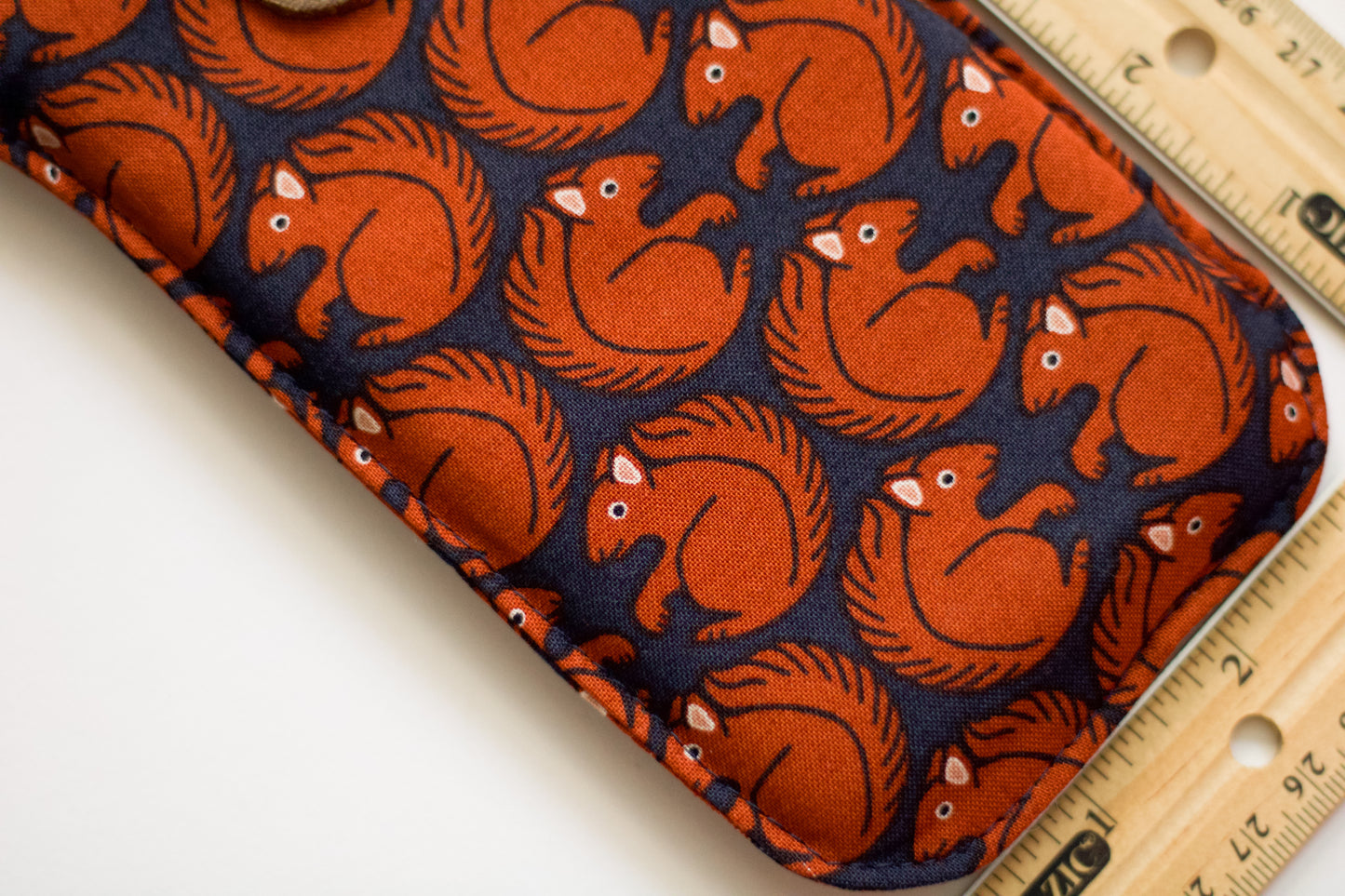 Estuche de gafas de sol de ardilla, bolsa de gafas de algodón suave, bolsa de gafas vegana única