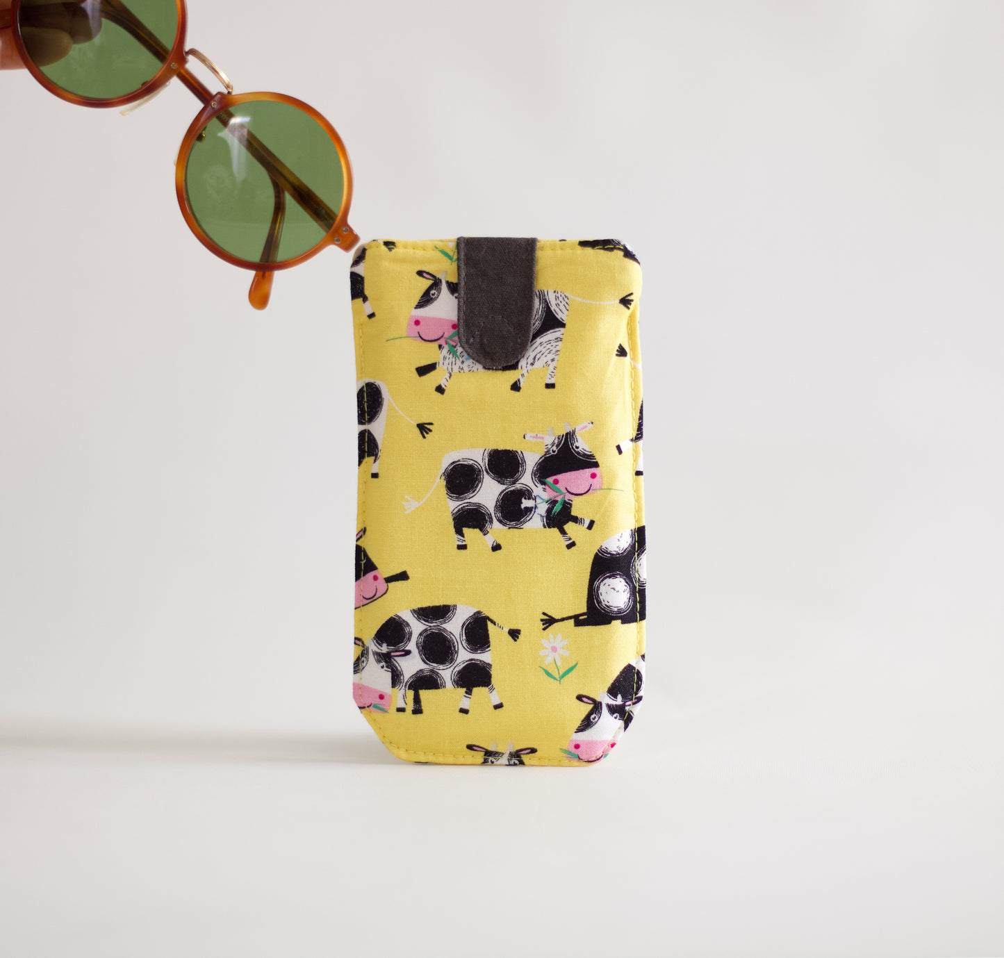 linda bolsa para gafas de sol de vacas, estuche de gafas alegre y divertida, funda de gafas kawaii suave y única