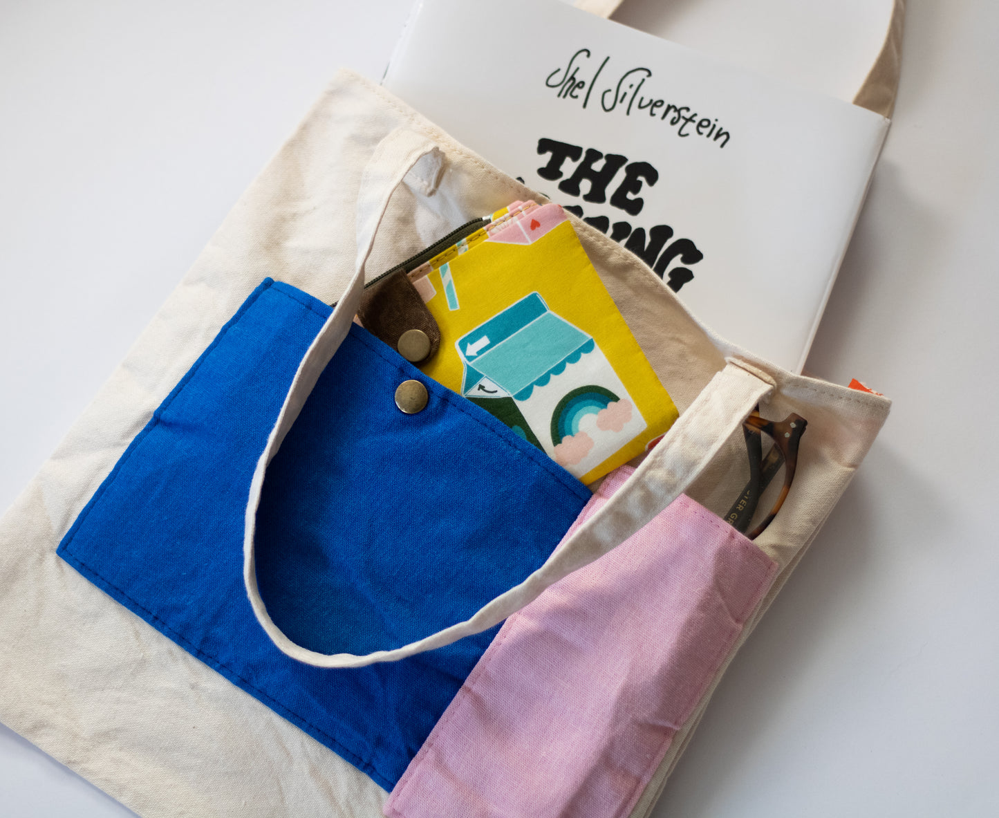Bolso tote de lino: confeccionado con lona resistente y exterior de lino. Bolso llamativo.